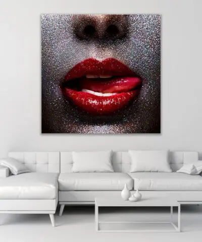 Alternative view of Lips of Fire