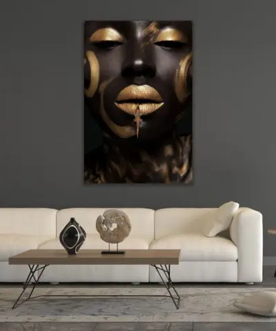 Alternative view of Tribal Queen