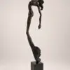 Gioia nel vento Bronzen vrouwenfiguur Kunstgalerie Bijzonder