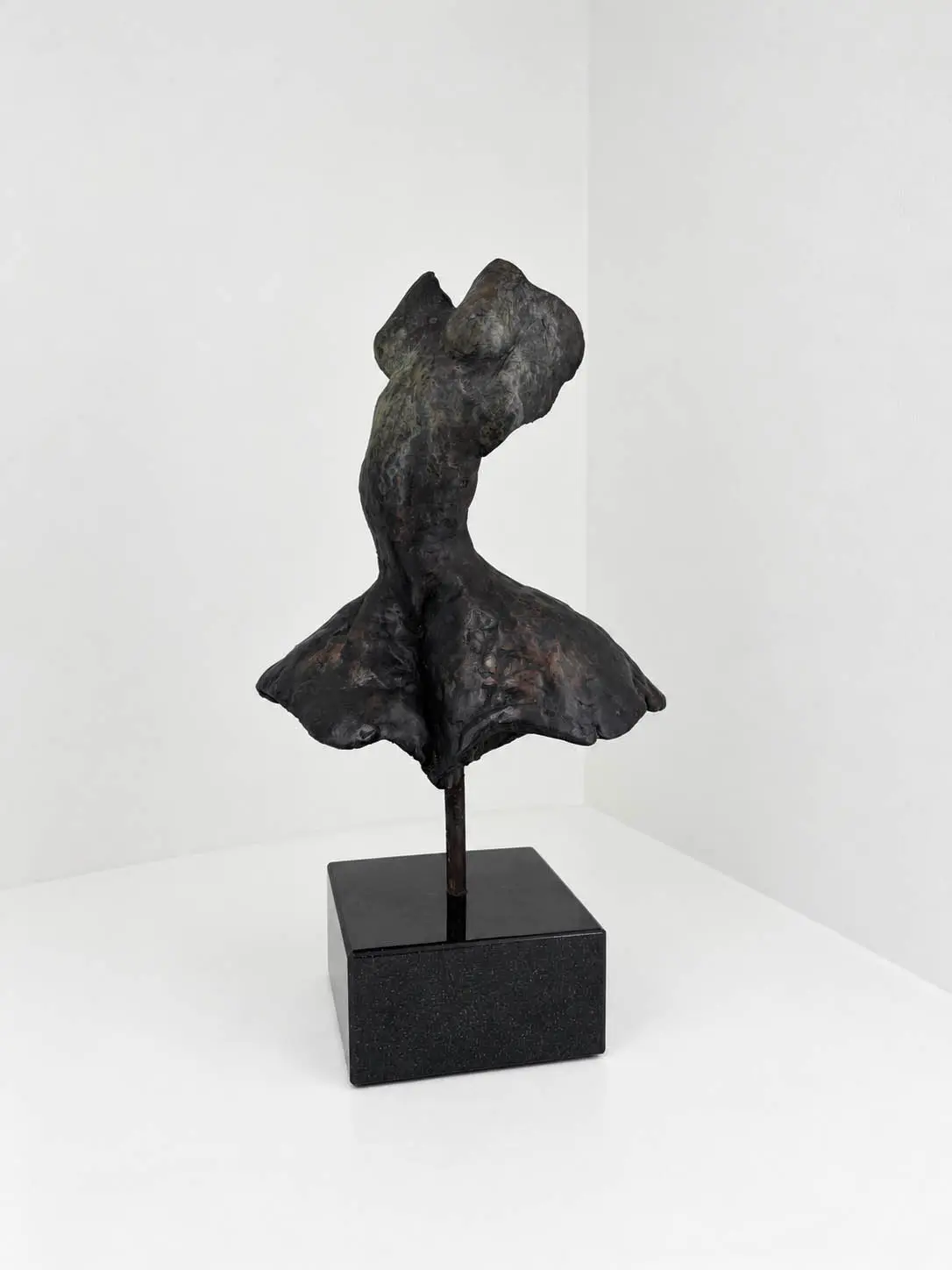 Voluttà III Bronzen beeld kunstgalerie Bijzonder