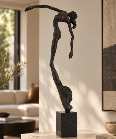 Gioia nel vento interieur bronzen beeld Kunstgalerie Bijzonder